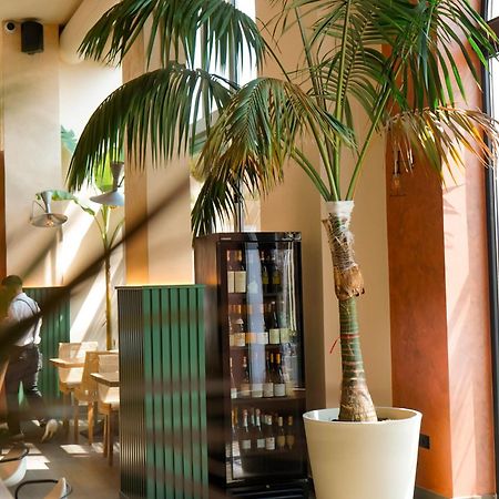 Hotel Saly Durrës Zewnętrze zdjęcie