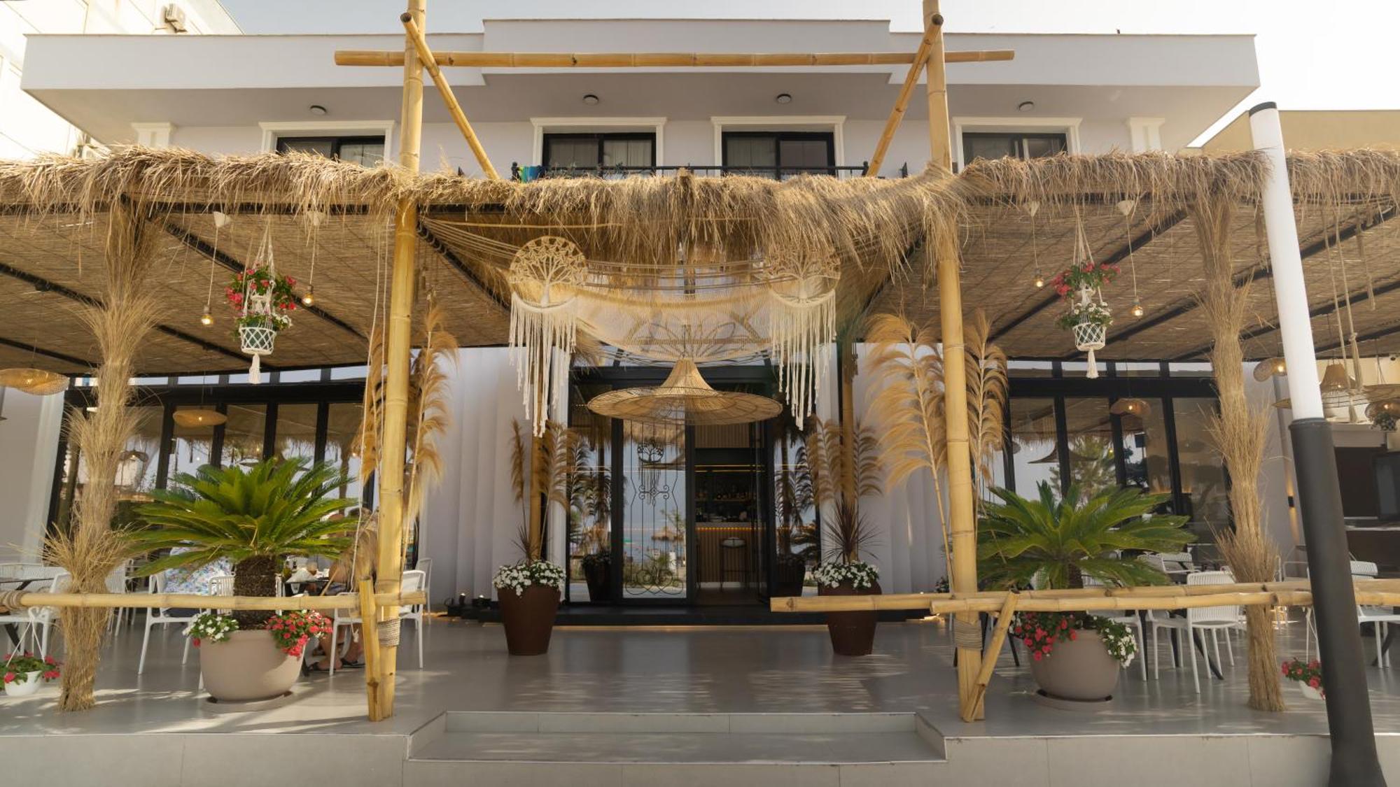 Hotel Saly Durrës Zewnętrze zdjęcie