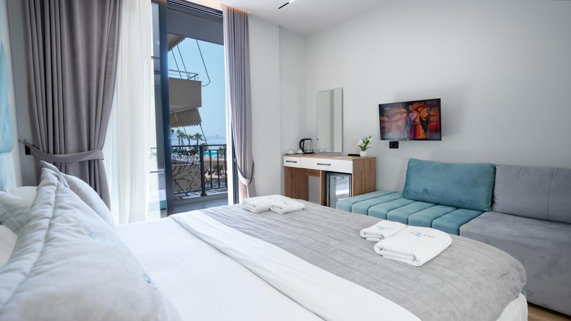 Hotel Saly Durrës Zewnętrze zdjęcie