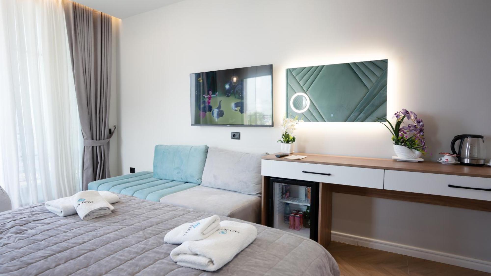 Hotel Saly Durrës Zewnętrze zdjęcie