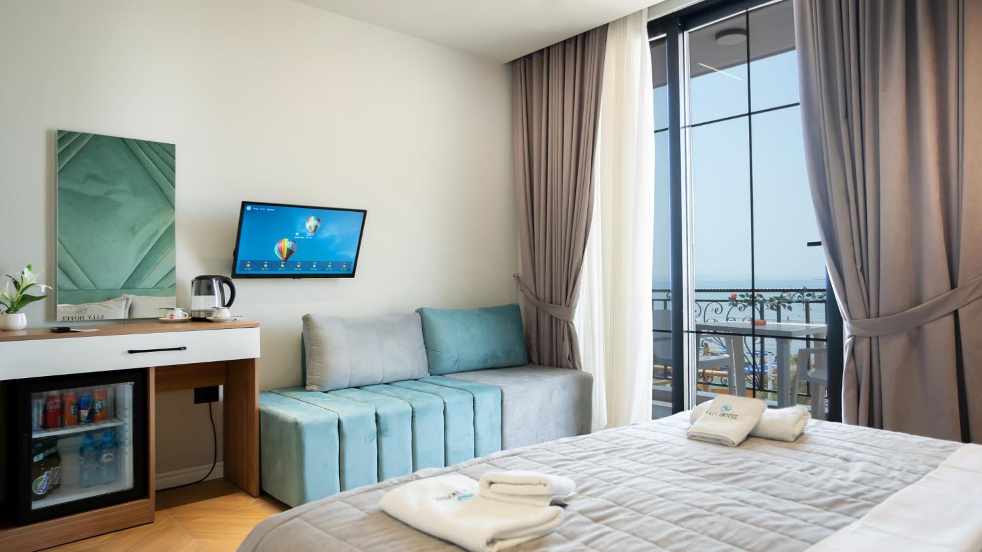 Hotel Saly Durrës Zewnętrze zdjęcie